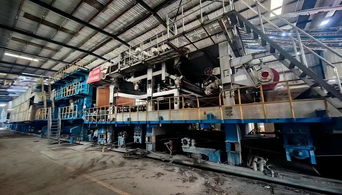 Used 380–350 multi-cylinder double Fourdrinier paper machine for high-capacity paper production with stable operation and consistent sheet quality