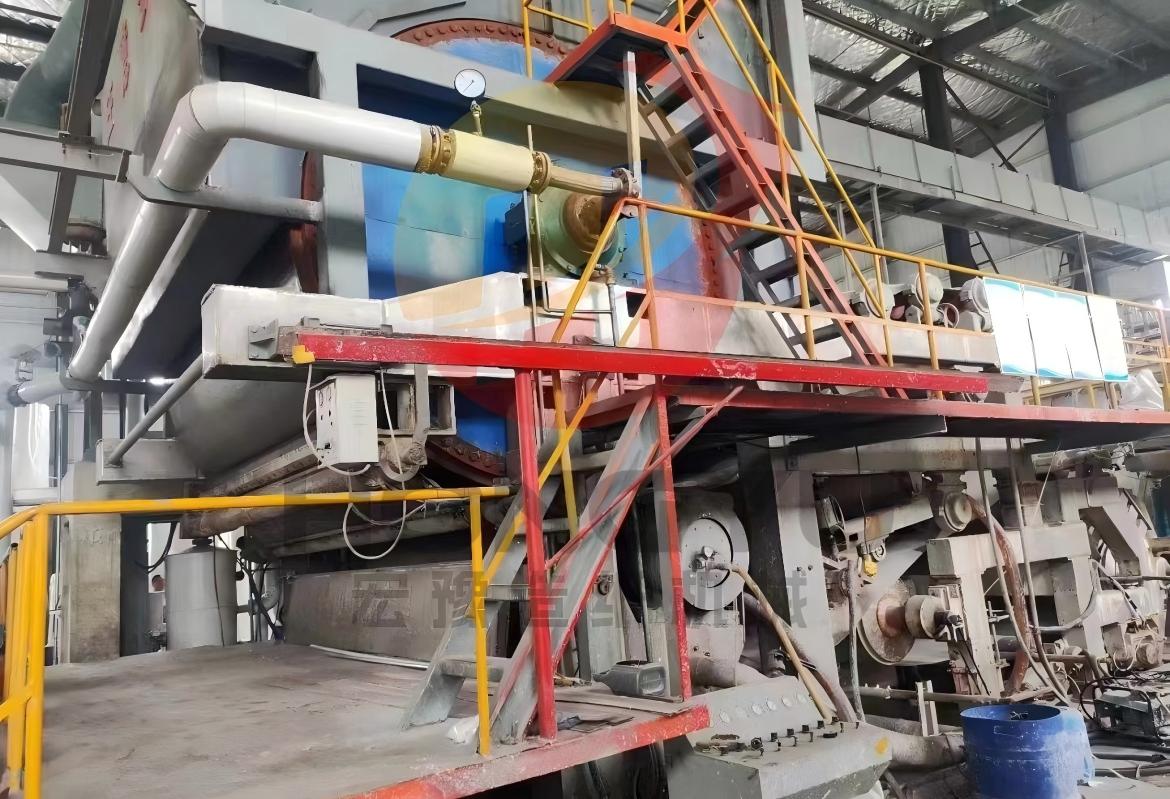 Used 3400 high-speed toilet paper machine for large-scale production of toilet paper rolls with reliable operation and consistent quality
