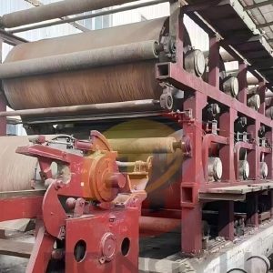 Used 3200 multi-cylinder Fourdrinier machine for high-capacity paper production with stable operation and consistent sheet quality