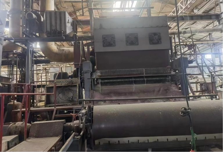 Four Used 2400 Single-cylinder Paper Machines