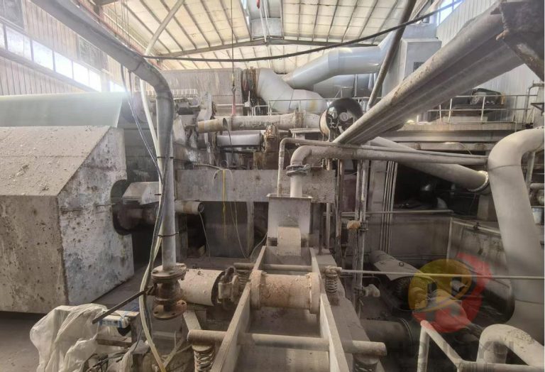 Used 3600 Crescent Tissue Machine
