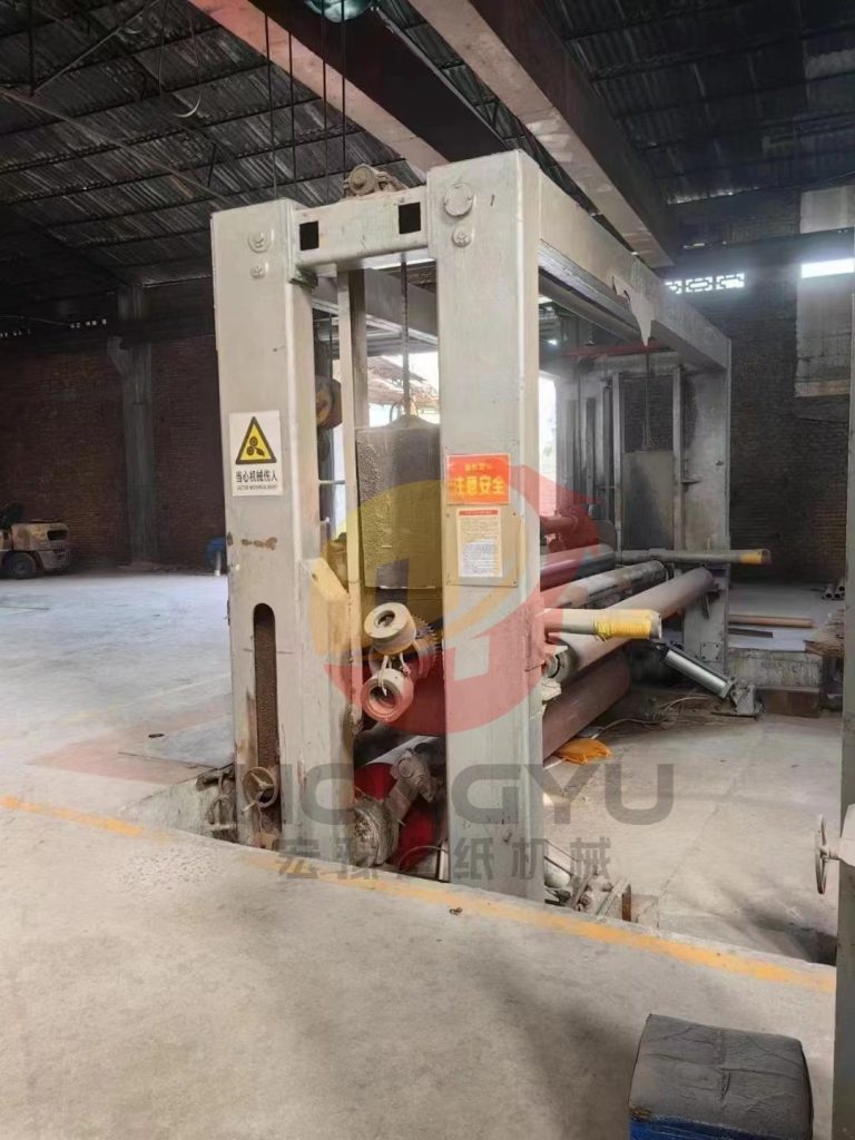 Used 3800 two layer 20-cylinder (1800/4300/4900mm) paper machine