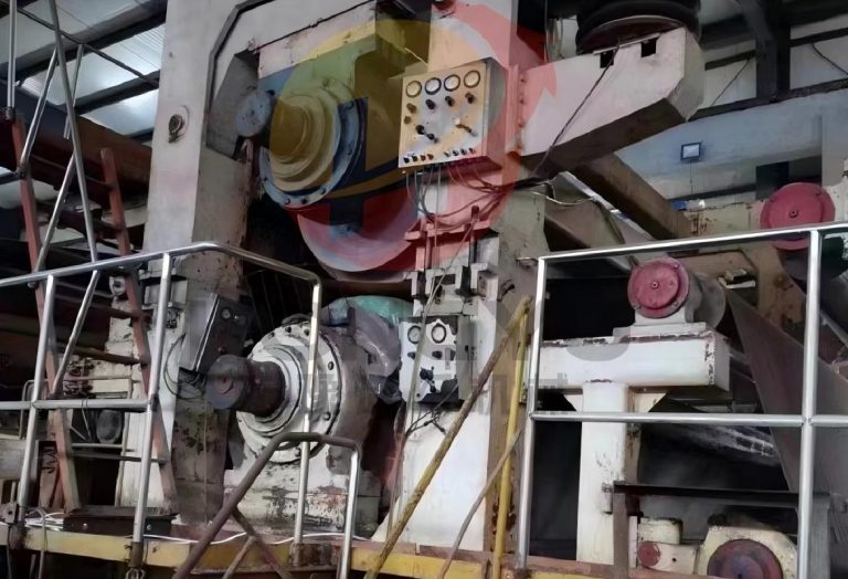 4400 (widened) four cylinder multi-cylinder paper machine
