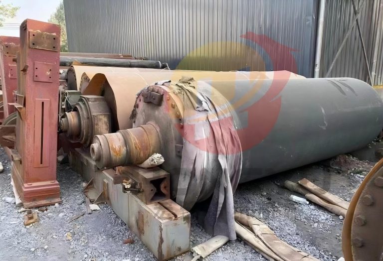 For sale: 3200 multi-cylinder fourdrinier machine