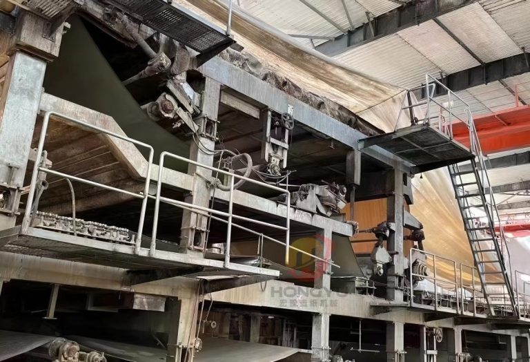 Used 3200/400 two wire multi-cylinder paper machine (left hand)