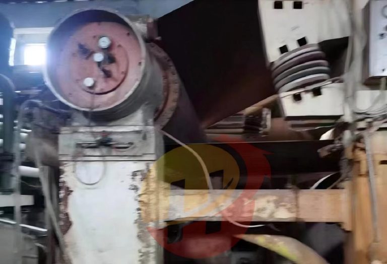 4400 (widened) four cylinder multi-cylinder paper machine