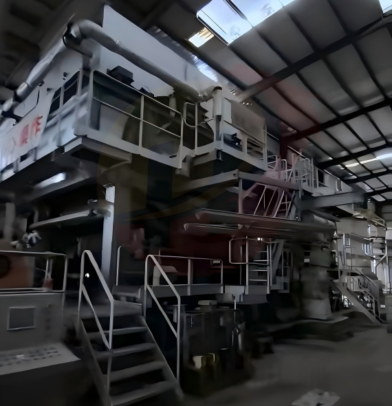 Used 2850mm High-Speed Vacuum Cylinder Tissue Machine (Manufacturer: Baotuo), 800m/min machine speed, equipped with Φ3.66m dryer cylinder (3.25m working width), Φ700mm vacuum support roll, Φ600mm grooved roll, Φ1.1m vacuum cylinder, and complete transmission motors & control cabinets. Well-maintained, high-speed stable operation, cost-effective for tissue production, welcome to inquire for details and quotation.